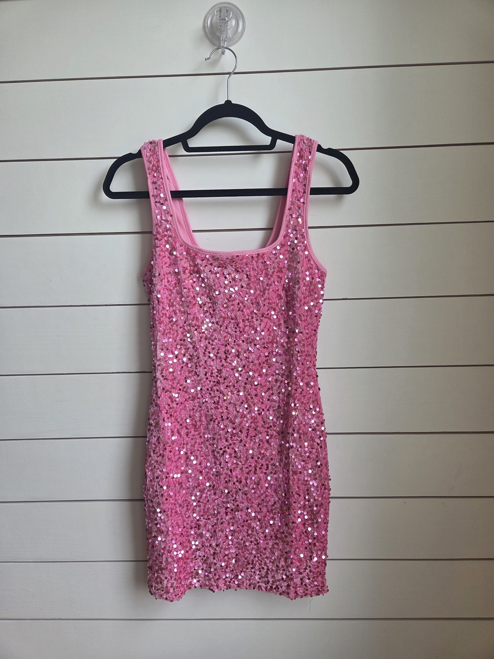 idem ditto Supernova Pink Sequin Dress